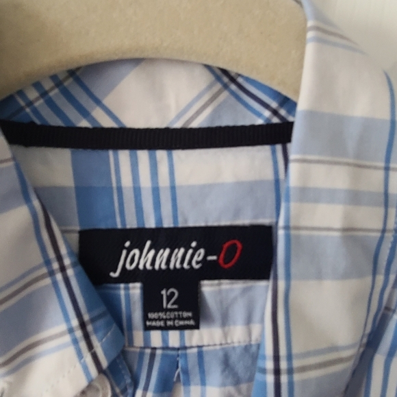 Johnnie O Performace Jr Button Down - Picture 2 of 4